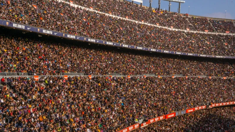Riding the Wave: How Smart Crypto Bettors Use Holidays and Sports Seasons to Get an Edge
