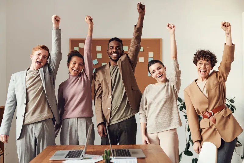 Strength in Numbers: How US Crypto Bettors Are Teaming Up and Winning Together